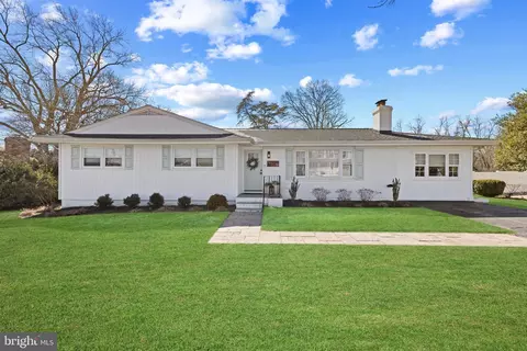 51 Hill Rd, Severna Park, MD 21146