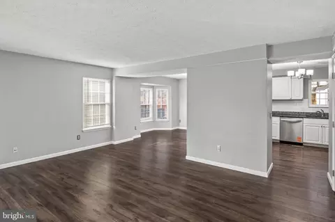 Living - 3448 Brookhaven Rd, Pasadena, MD 21122 photo 1 of 3