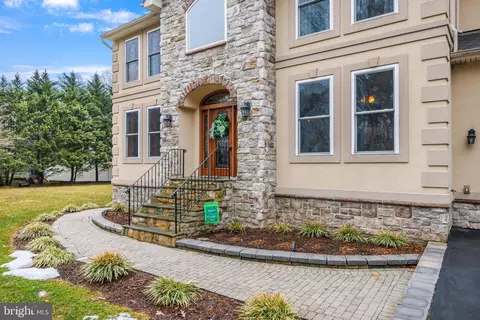 415 Metropolitan Blvd, Pasadena, MD 21122 photo 4