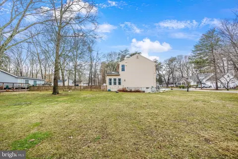 415 Metropolitan Blvd, Pasadena, MD 21122 photo 50