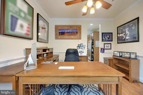 415 Metropolitan Blvd, Pasadena, MD 21122 photo 20