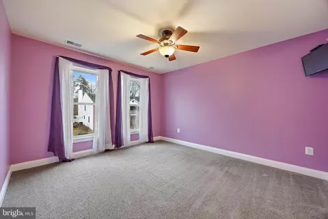 415 Metropolitan Blvd, Pasadena, MD 21122 photo 28