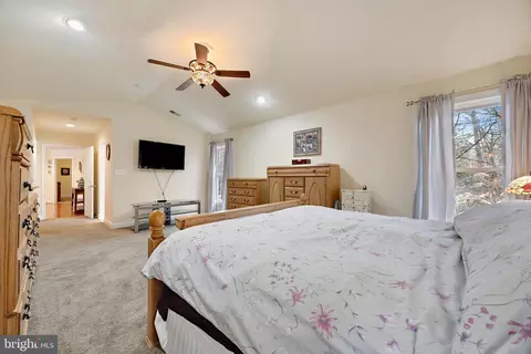 415 Metropolitan Blvd, Pasadena, MD 21122 photo 36