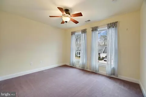 415 Metropolitan Blvd, Pasadena, MD 21122 photo 30