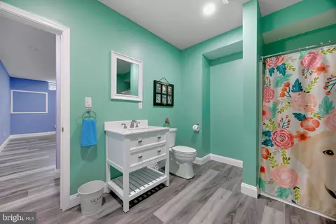 415 Metropolitan Blvd, Pasadena, MD 21122 photo 41