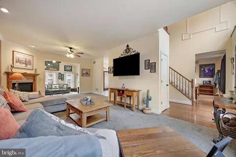 415 Metropolitan Blvd, Pasadena, MD 21122 photo 8