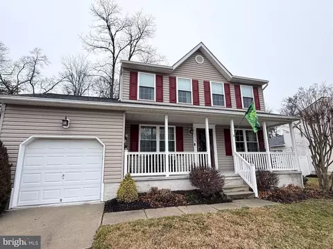 3216 Art Hall Ln, Pasadena, MD 21122