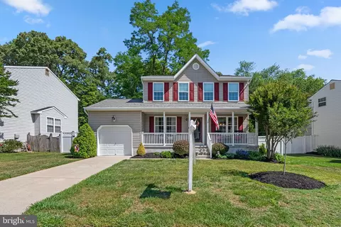 3216 Art Hall Ln, Pasadena, MD 21122