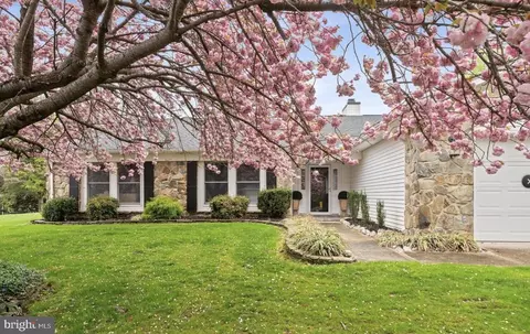 810 Bermuda Ct, Annapolis, MD 21401