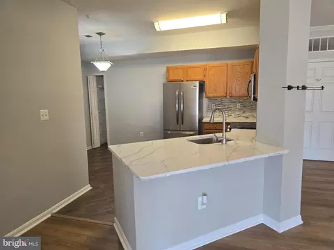 Kitchen - 1683 Fallowfield Ct, Crofton, MD 21114 photo 4 of 4
