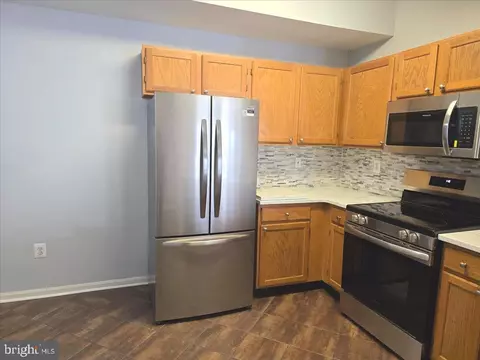 Kitchen - 1683 Fallowfield Ct, Crofton, MD 21114 photo 3 of 4
