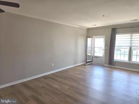 Living - 1683 Fallowfield Ct, Crofton, MD 21114 photo 2 of 2