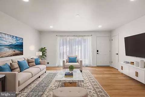 Living - 1420 Gilbert Rd, Arnold, MD 21012 photo 2 of 3