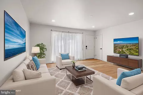 Living - 1420 Gilbert Rd, Arnold, MD 21012 photo 1 of 3