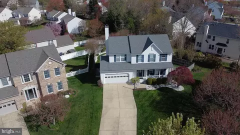2708 Strongs Ct, Crofton, MD 21114 photo 3