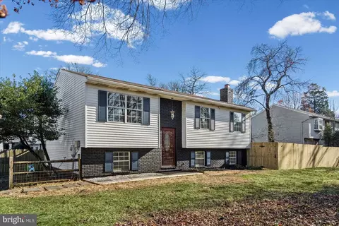 237 Poplar Ave, Glen Burnie, MD 21061