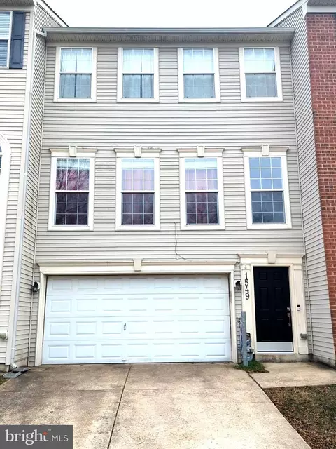 1549 Falling Brook Ct, Odenton, MD 21113