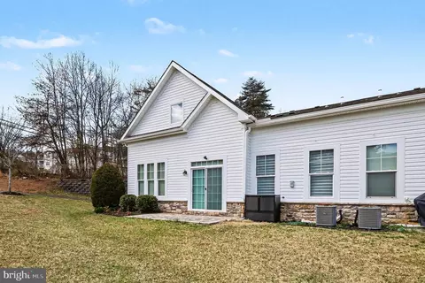 Exterior - 7915 Charles Ct, Pasadena, MD 21122 photo 2 of 3