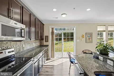 Kitchen - 7915 Charles Ct, Pasadena, MD 21122 photo 1 of 2