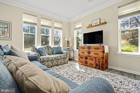 Living - 7915 Charles Ct, Pasadena, MD 21122 photo 1 of 2