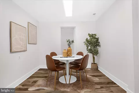 Dining - 762 208th St, Pasadena, MD 21122 photo 1 of 2