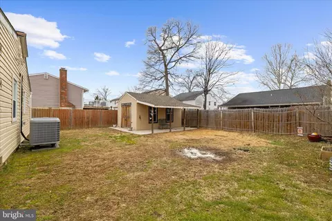 Exterior - 762 208th St, Pasadena, MD 21122 photo 2 of 2