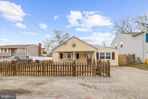 Other - 762 208th St, Pasadena, MD 21122 photo 2 of 12