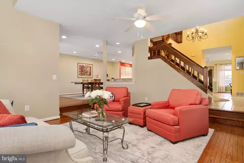Living - 2771 Gingerview Ln, Annapolis, MD 21401 photo 1 of 2