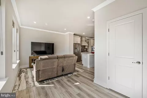 Entry Way - 309 Lentic Ln, Laurel, MD 20724 photo 4 of 11