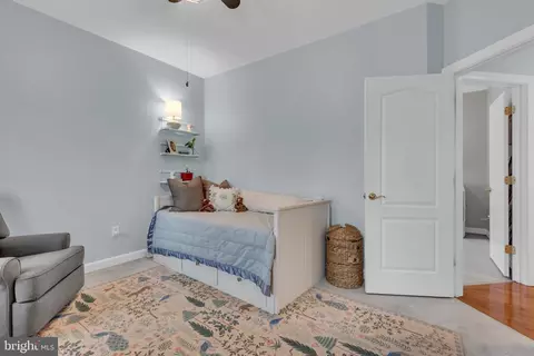 Bedroom - 706 Pilot House Dr, Annapolis, MD 21401 photo 6 of 8