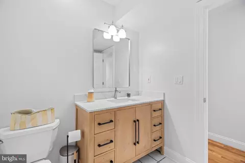 Bath - 6065 Melbourne Ave, Deale, MD 20751 photo 7 of 8
