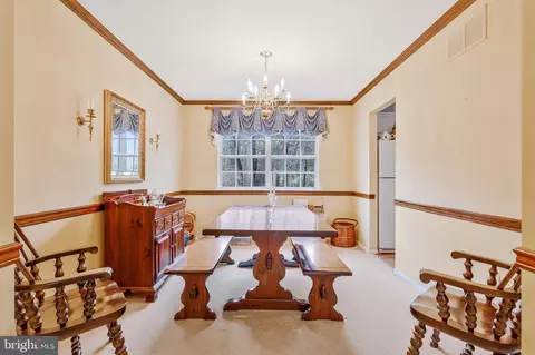 Dining - 120 Claiborne Rd, Edgewater, MD 21037 photo 1 of 1