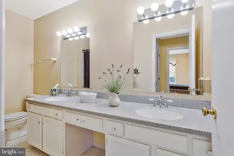 Bath - 120 Claiborne Rd, Edgewater, MD 21037 photo 1 of 2