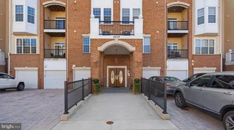8609 Wintergreen Ct #208, Odenton, MD 21113