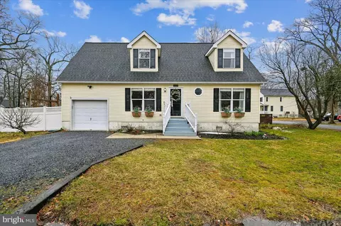 5191 Spring Ave, Shady Side, MD 20764