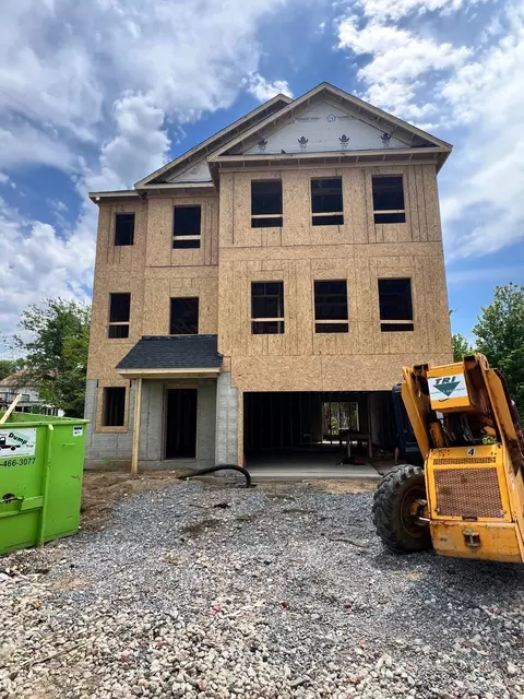 1235 Spruce Ave, Shady Side, MD 20764