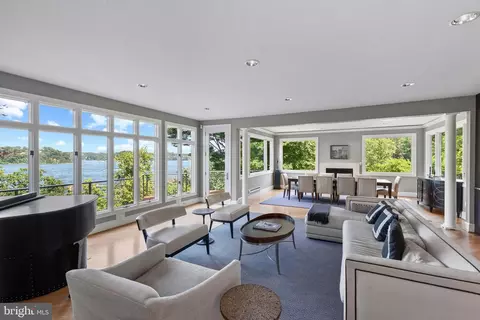 349 Sherwood Trl, Annapolis, MD 21401