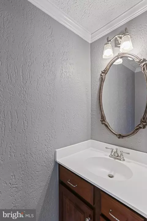 Bath - 654 Willowby Run, Pasadena, MD 21122 photo 5 of 5