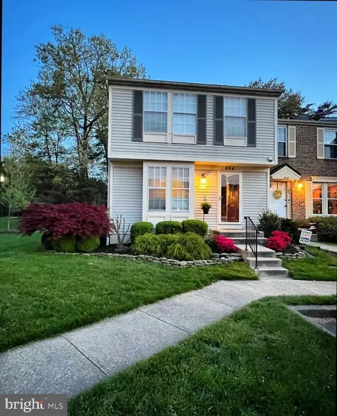 Exterior - 654 Willowby Run, Pasadena, MD 21122 photo 2 of 6