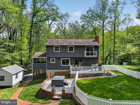 Exterior - 2908 Johnson Dr, Davidsonville, MD 21035 photo 8 of 17