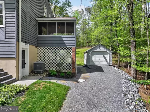 Exterior - 2908 Johnson Dr, Davidsonville, MD 21035 photo 5 of 17