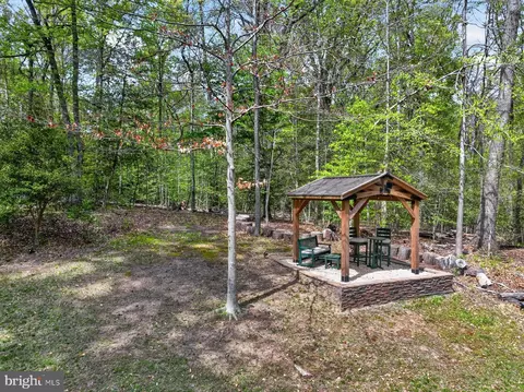 Exterior - 2908 Johnson Dr, Davidsonville, MD 21035 photo 10 of 17