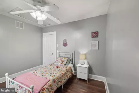 Bedroom - 103 Arundel Rd, Pasadena, MD 21122 photo 7 of 7