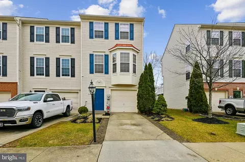 821 Croggan Cres, Glen Burnie, MD 21060