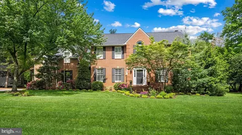 Exterior - 42 Poplar Point Rd, Edgewater, MD 21037 photo 2 of 11