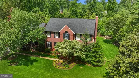 42 Poplar Point Rd, Edgewater, MD 21037