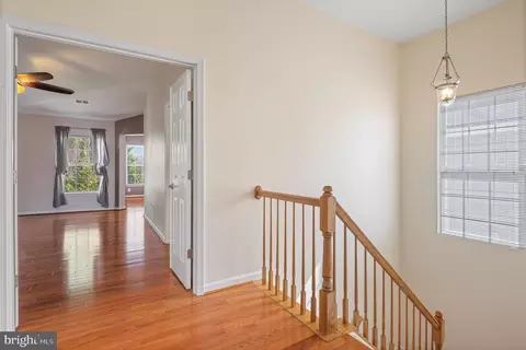 Entry Way - 70 Two Rivers Dr, Edgewater, MD 21037 photo 6 of 6
