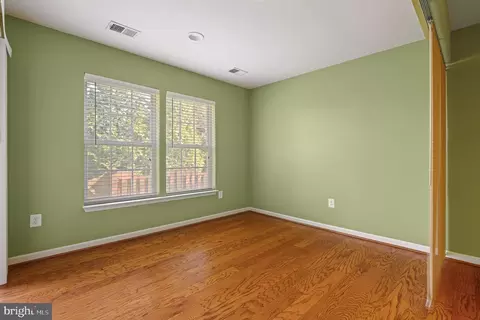 Bedroom - 70 Two Rivers Dr, Edgewater, MD 21037 photo 1 of 4