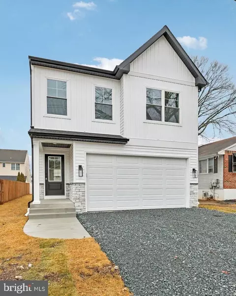 326 Thelma Ave, Glen Burnie, MD 21061