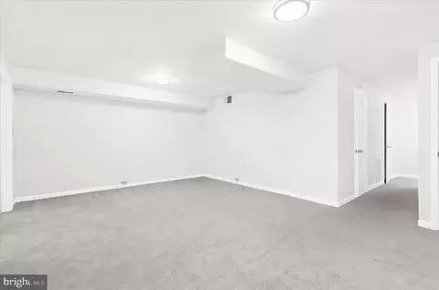 Living - 554 Melissa Ct, Arnold, MD 21012 photo 5 of 6